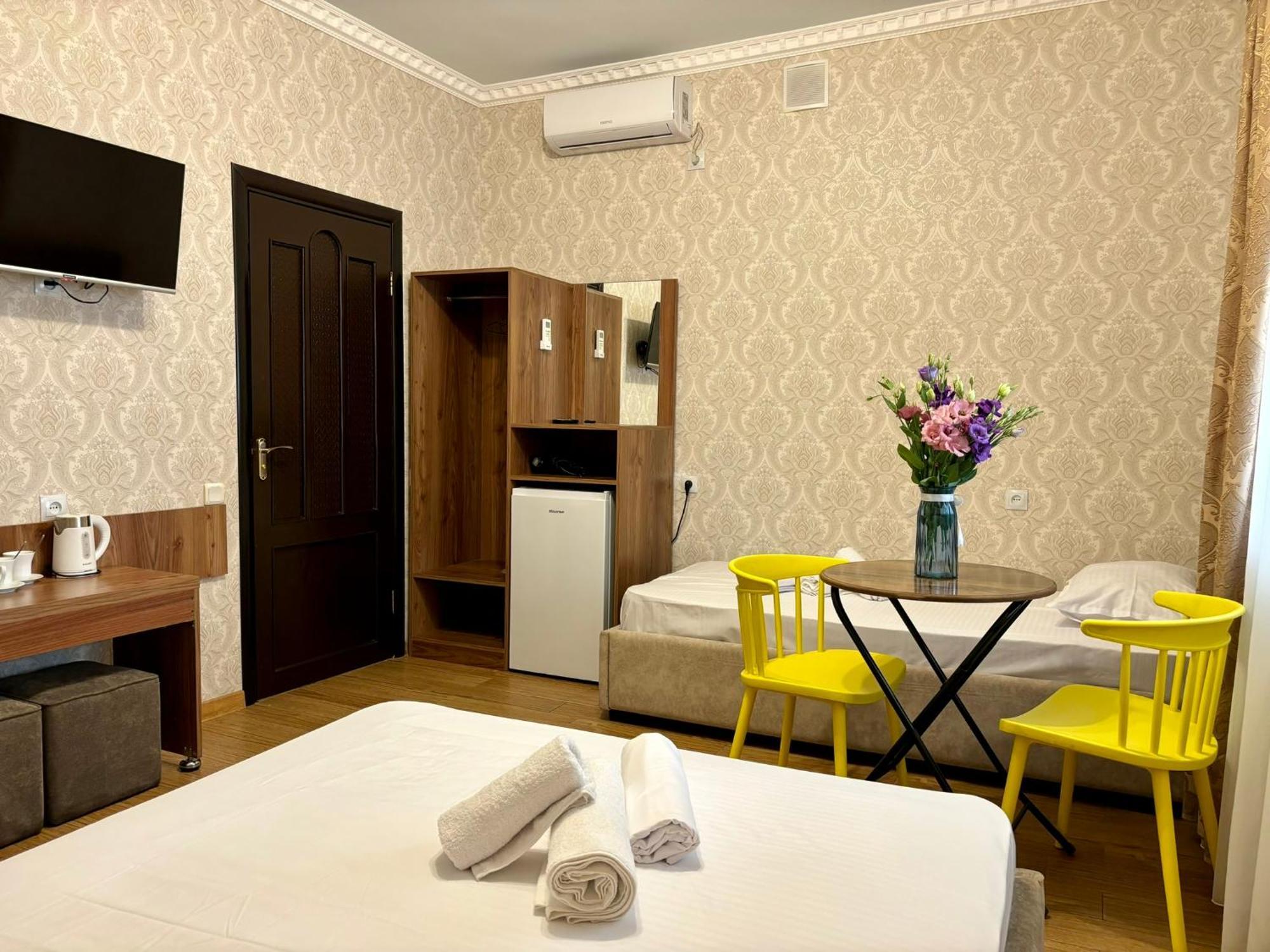 Styopa Hotel 耶烈万 外观 照片