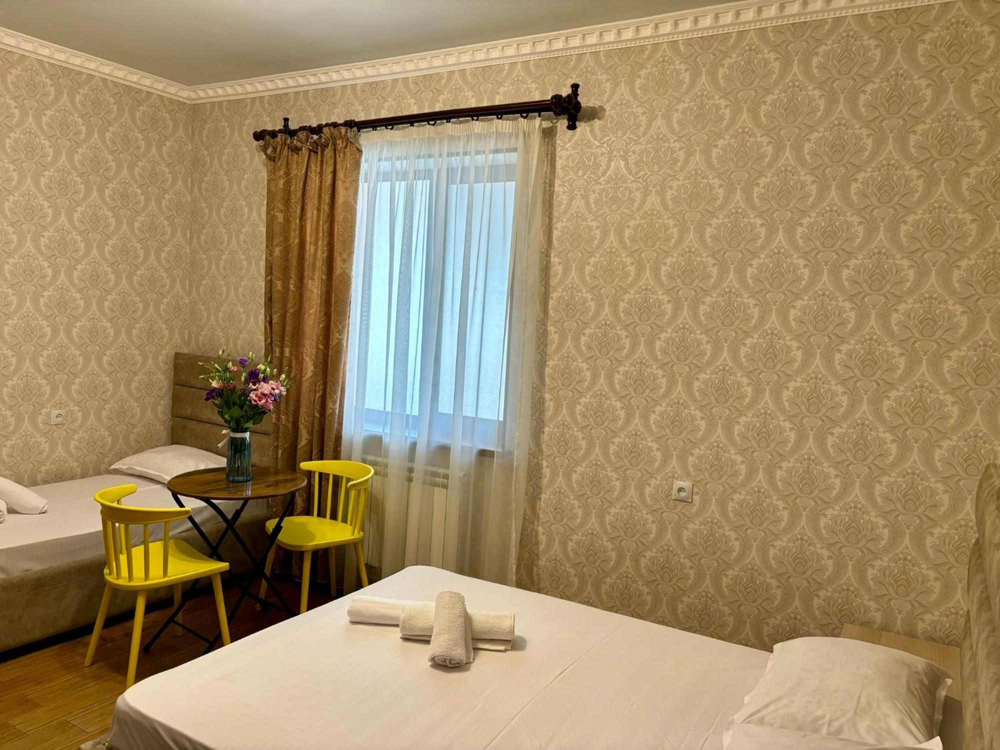 Styopa Hotel 耶烈万 外观 照片