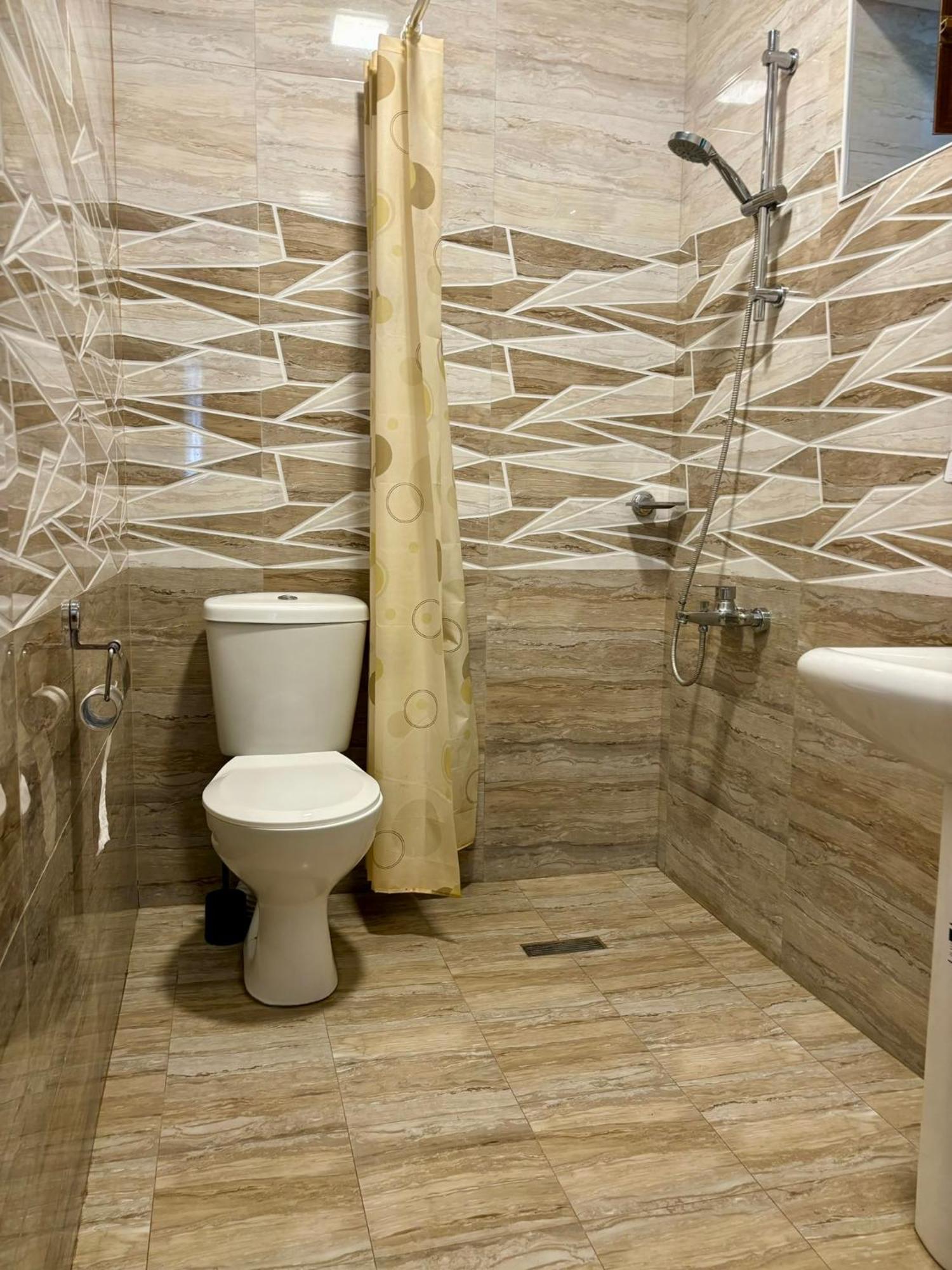Styopa Hotel 耶烈万 外观 照片