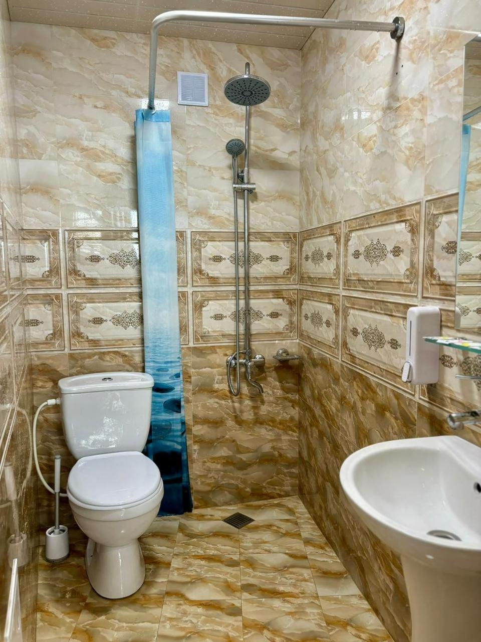 Styopa Hotel 耶烈万 外观 照片