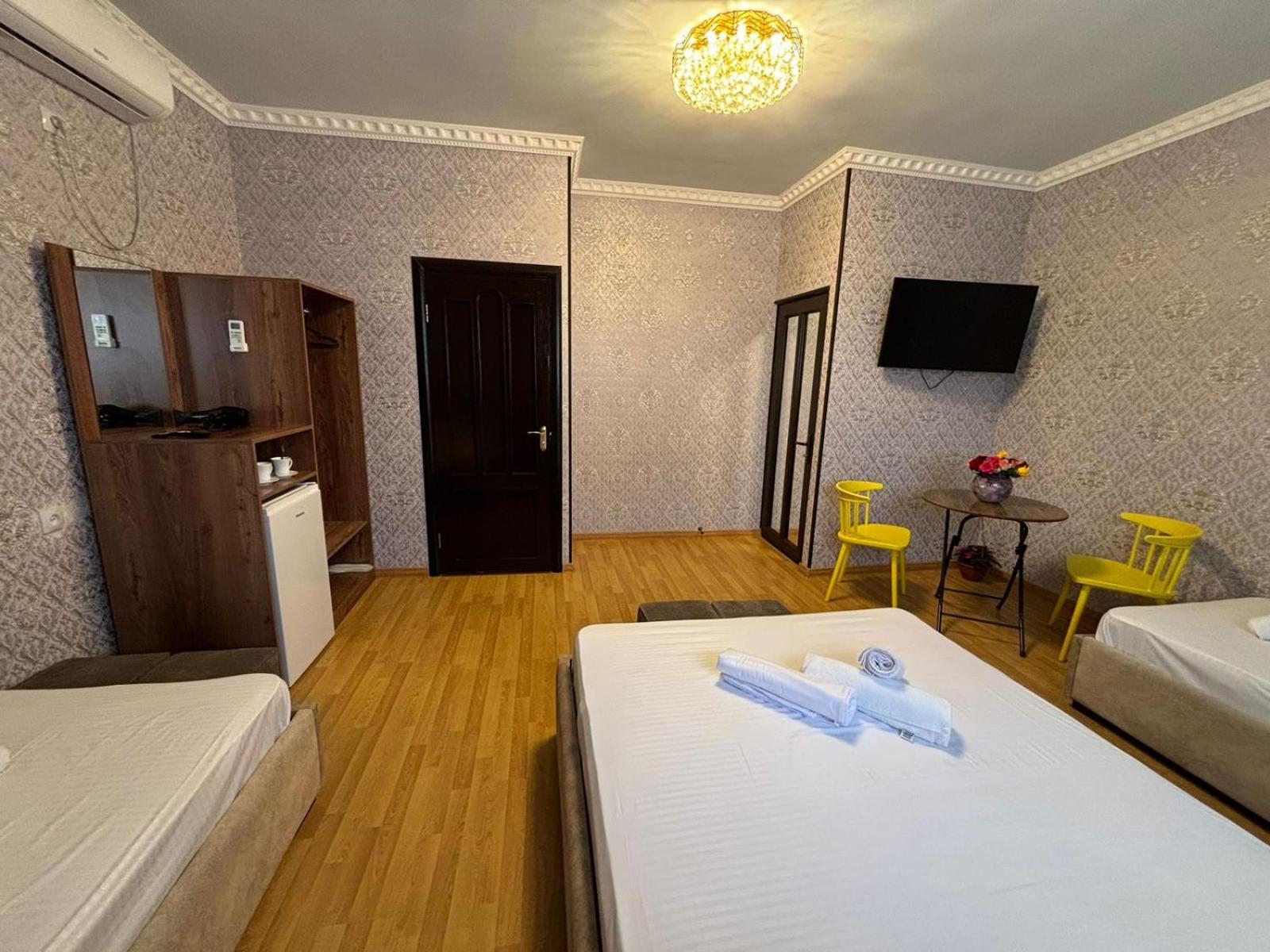 Styopa Hotel 耶烈万 外观 照片